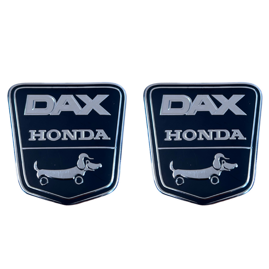 Funny-dog Dax honda kader stickers zwart- zilver 2 stuks