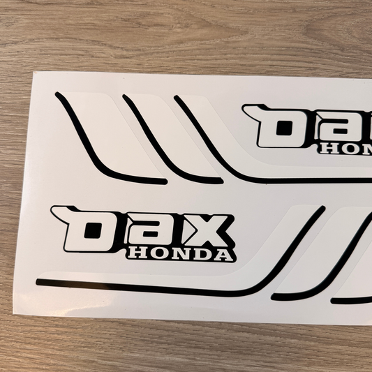Kader stickerset oldschool look - geschikt voor Honda en replica Dax