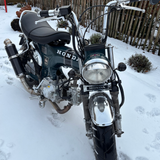 Honda vork embleem chroom en zwart met montagebeugel Dax