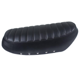 Dax zadel CT-70 stijl met 6 volt zadelplaat - zwart