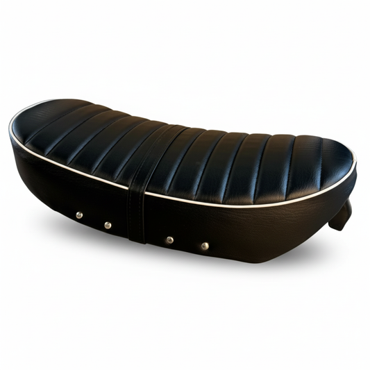 Laag zadel voor Dax 2,5 en 3,5 liter Dax - Japanse stijl zwart met witte rand