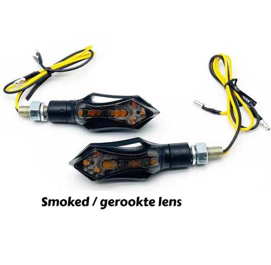 LED Universele pinkers scrolleffect pijlvorm met smoked lens (2 stuks)